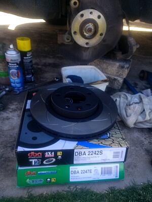 T5.1 Brake Rotor and Pad Replacement-new-dba-discs-all-round-800x600-jpg