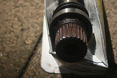 2005 2.0 petrol manual T5 drive train  spline question .-img_7475-jpg