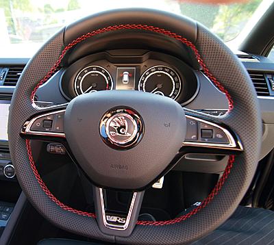 New Octavia ....when? How Much?-rs-steering-wheel-px-jpg