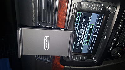 Installing a subwoofer and amplifier into a 2009 Skoda Superb II + CD Tablet Holder-20160810_174649-jpg