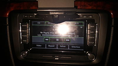 Installing a subwoofer and amplifier into a 2009 Skoda Superb II + CD Tablet Holder-20160810_174702-jpg