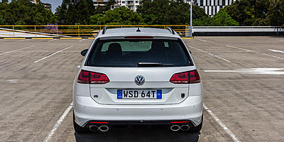 Wolfsburg Edition Golf R-vw-golf-r-wagon-2016-l-21-jpg