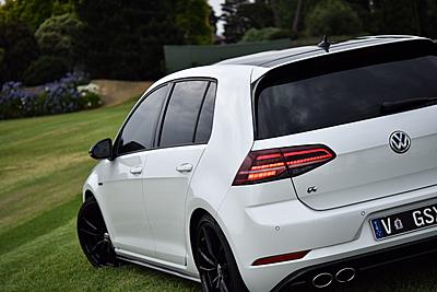 Wolfsburg Edition Golf R-vag-family-60-jpg