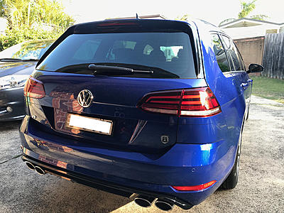 Wolfsburg Edition Golf R-back-jpg