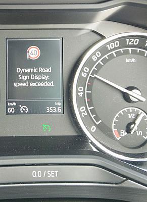 Post speed sign in active display GTi 7.5-imag4129-jpg