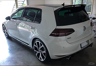 EOI - 2016 GTI 40 years, white DSG-annotation-2020-10-23-093136-jpg