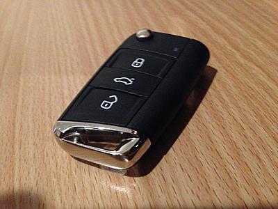 I have ordered/received my New Tiguan-vwkey-jpg