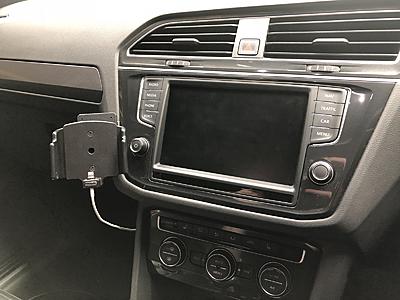 Vw polo clearance phone mount