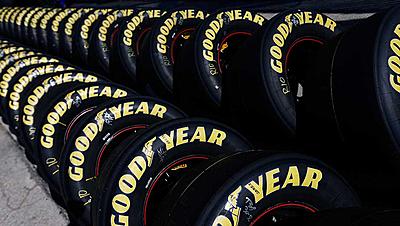 2018MY Arteon Discussion Thread-1677257476001_3853384279001_nascar-nscs14-goodyear-crew-chief922-jpg