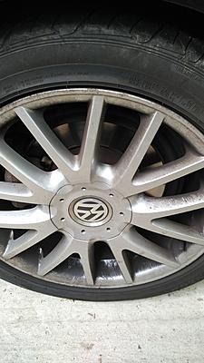 VW Jetta Wheel Center Hub-img_20150816_133214-jpg