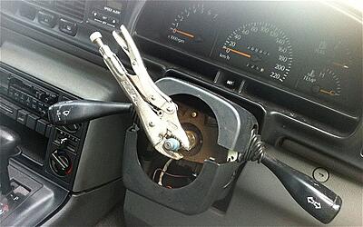 Displaying Images on our Forum-steering-wheel_2625587b-jpg