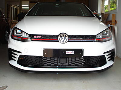 2016 MY17 Golf GTI 40 Years-lakin-bracket-front-jpg