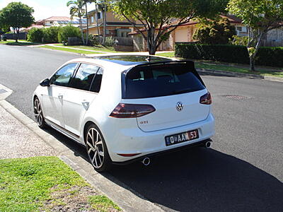 2016 MY17 Golf GTI 40 Years-dsc01294-jpg