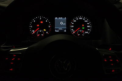 Tiguan cluster retrofit red MFD -&gt; white MFD or ?? colour &quot;premium&quot; MFD-cl01-jpg