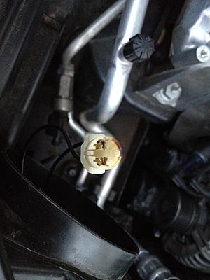 Intermittent Parker lights - faulty connectors???-008-jpg