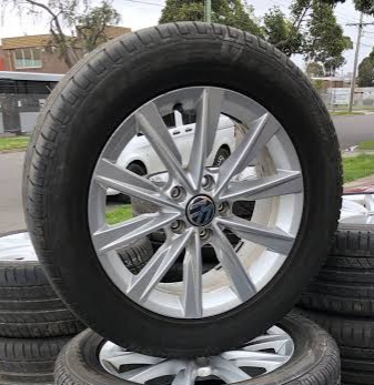 Looking for second hand Tiguan 255/55R17 alloy wheel-images-1-jpg